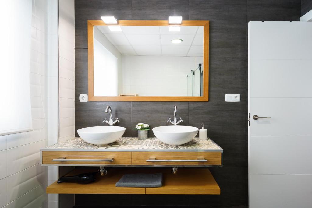 Kúpeľňa v ubytovaní Minimal Rooms by ELE Apartments