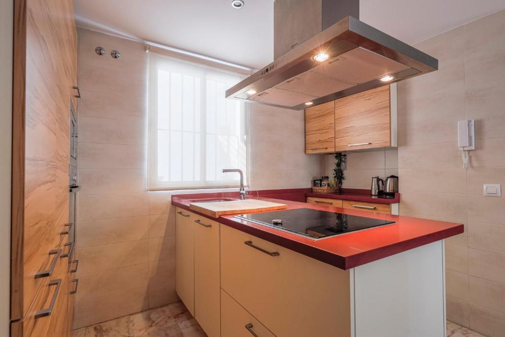 Kuchyň nebo kuchyňský kout v ubytování Fantástico duplex 2 terrazas 3 habitaciones 2 baños