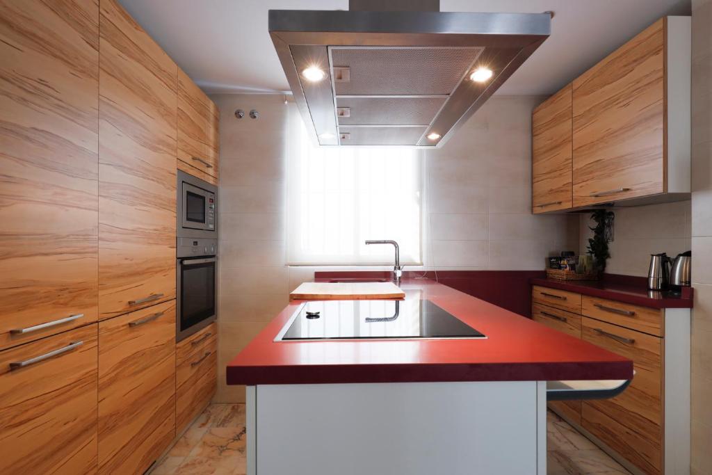 Kuchyň nebo kuchyňský kout v ubytování Fantástico duplex 2 terrazas 3 habitaciones 2 baños