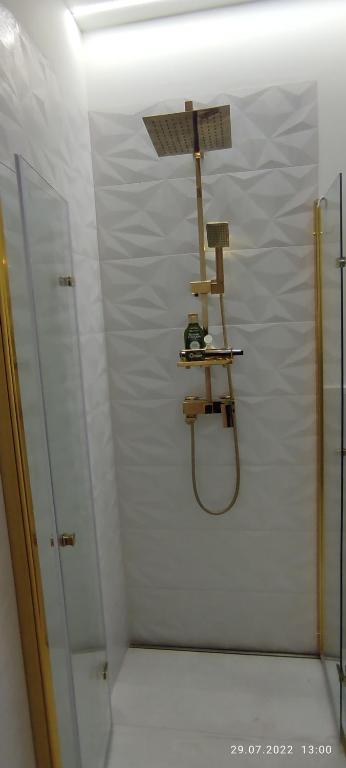 Kúpeľňa v ubytovaní Apartament w modernistycznej kamienicy w Gdyni