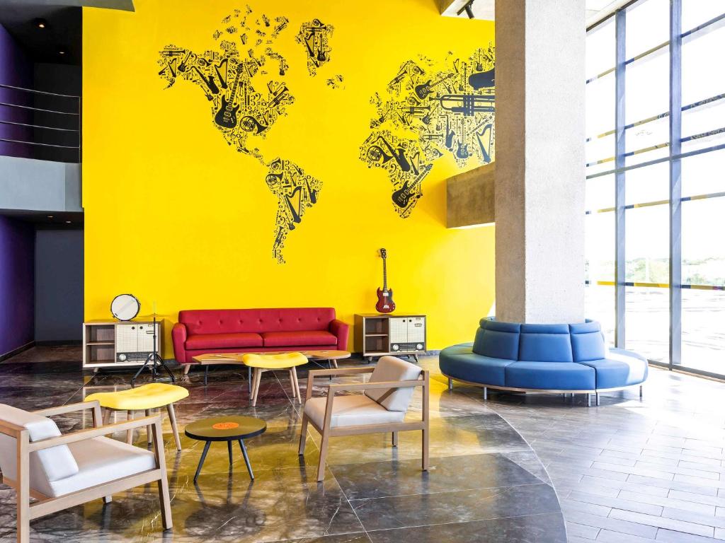 Posezení v ubytování Ibis Styles Merida Galerias