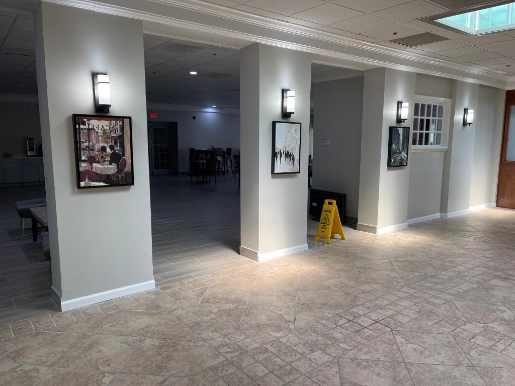 Fotografie z fotogalerie ubytování Quality Inn & Suites New Hartford - Utica v destinaci Utica