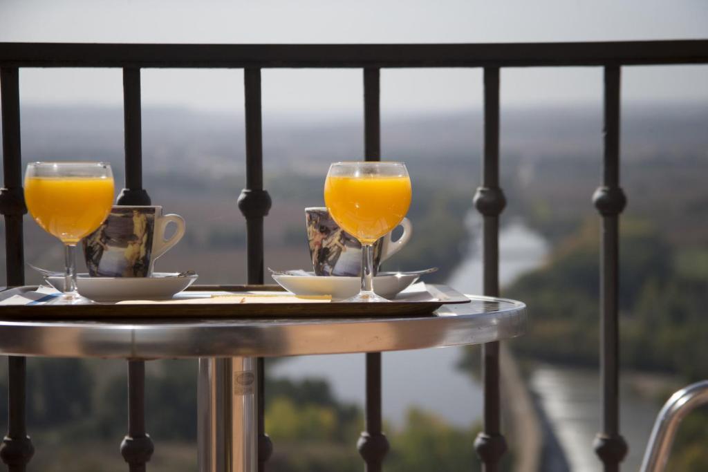 Nápoje v ubytování Hospedium Hotel Juan II