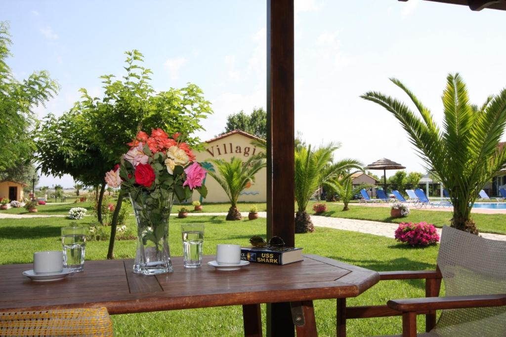 A garden outside Villagio