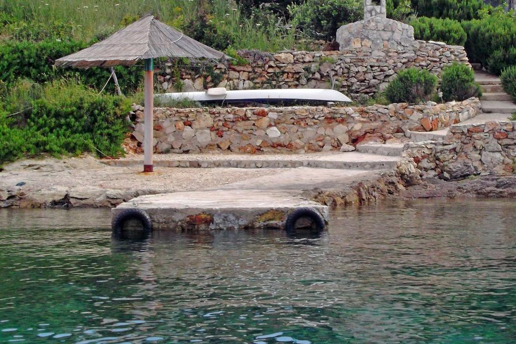 Fotografia z galérie ubytovania Secluded fisherman's cottage Brusnjak, Kornati - 16815 v Murteri