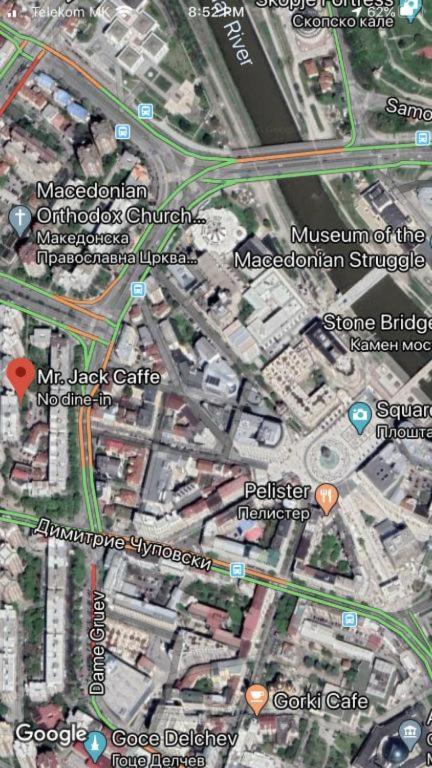 una mappa di una città con edifici e strade di Vardar a Skopje