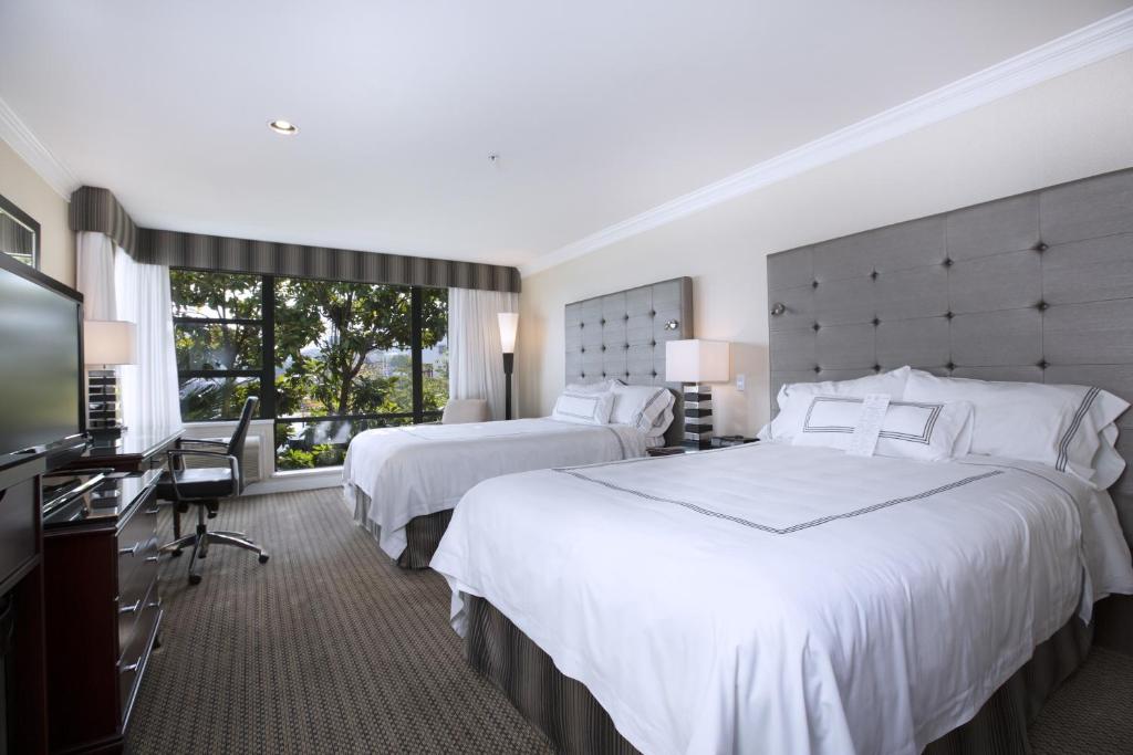 Granville Island Hotel - Resim 2