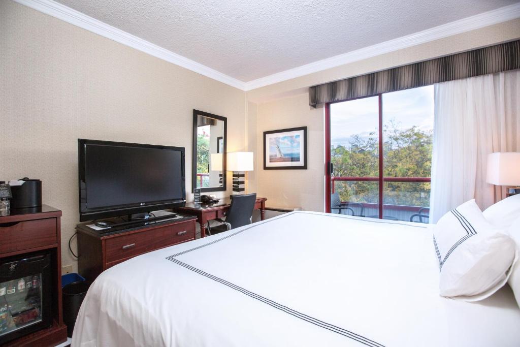 Granville Island Hotel - Resim 14