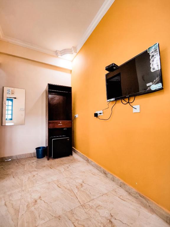TV a/nebo společenská místnost v ubytování Hotel Candolim Aloft