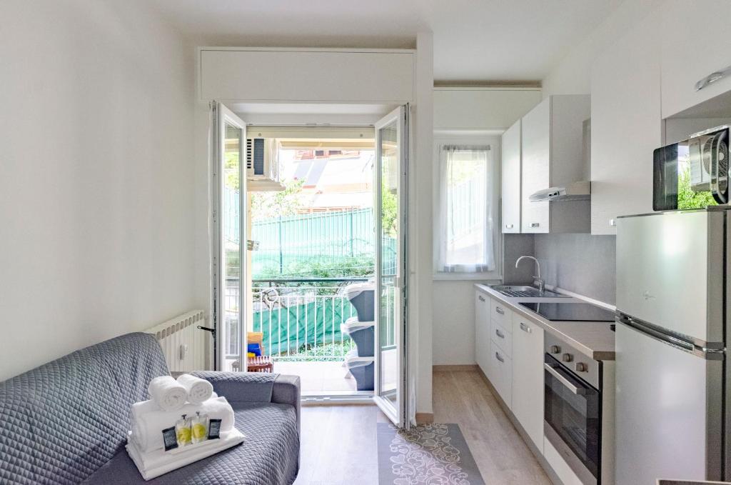 Kuchnia lub aneks kuchenny w obiekcie JOIVY Banfi Apartment