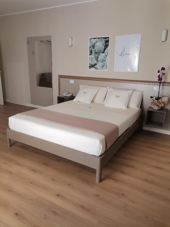 Postel nebo postele na pokoji v ubytování Dimora Donna Dora - Albergo Diffuso