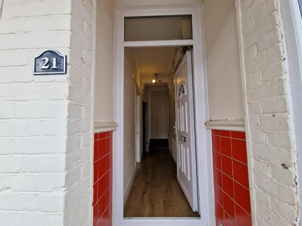 Henley Road, Ilford (updated prices 2024)