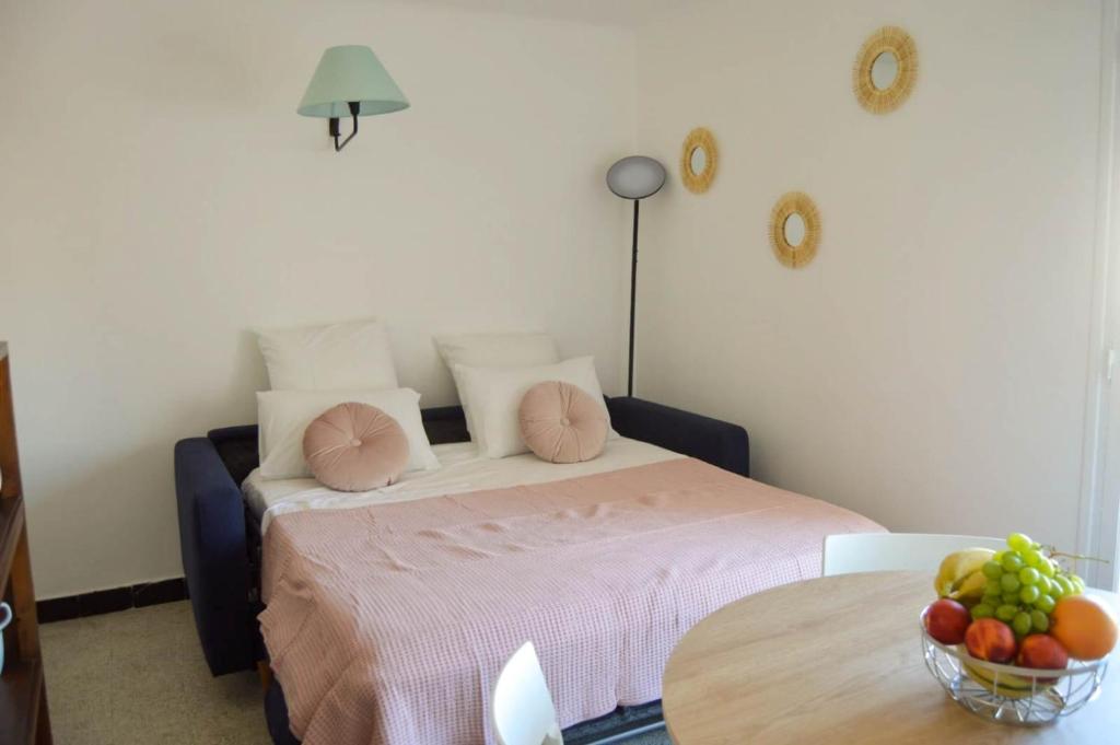 Fotografia z galérie ubytovania Saint-Raphaël : Appartement cosy à 10 minutes de la plage v destinácii Saint-Raphaël