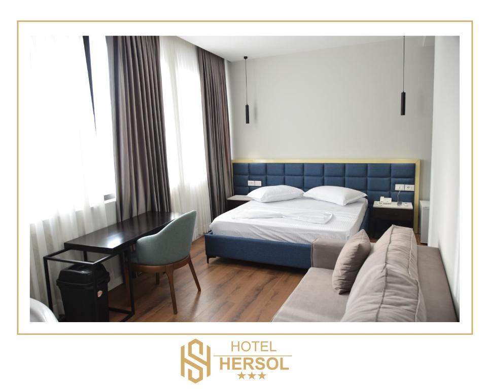 Postel nebo postele na pokoji v ubytování HOTEL HERSOL