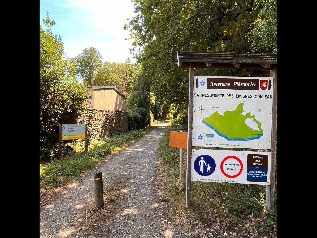 Certifikát, ocenenie alebo iný dokument vystavený v ubytovaní LA P'TITE VANNETAISE - Petite maison au bord de l'eau à Conleau avec vélos