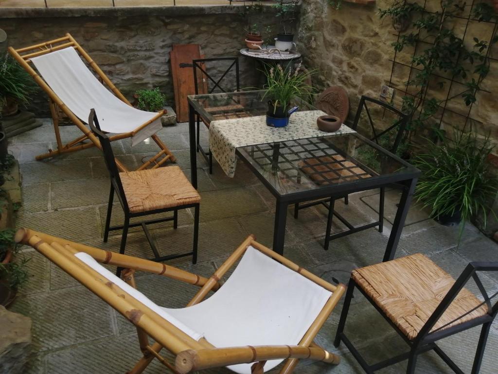 A patio or other outdoor area at LA CORTE DEI GELSOMINI