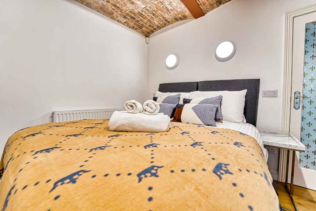 Fotografie z fotogalerie ubytování Host & Stay - The Basement on the Tything v destinaci Worcester