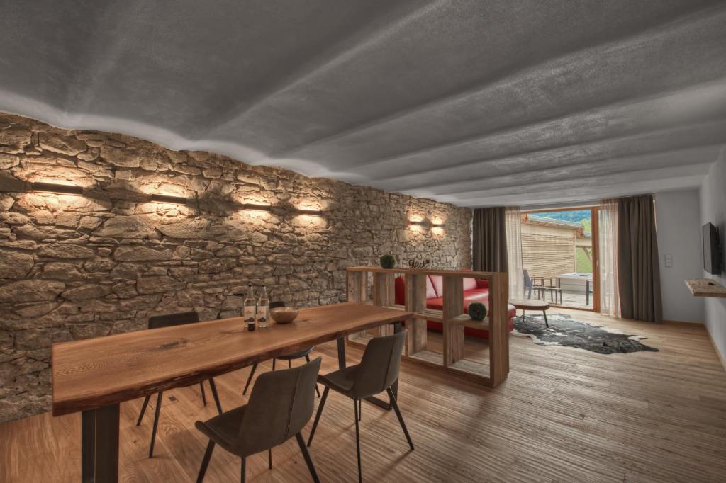 Eibele Chalets - One-Bedroom Chalet