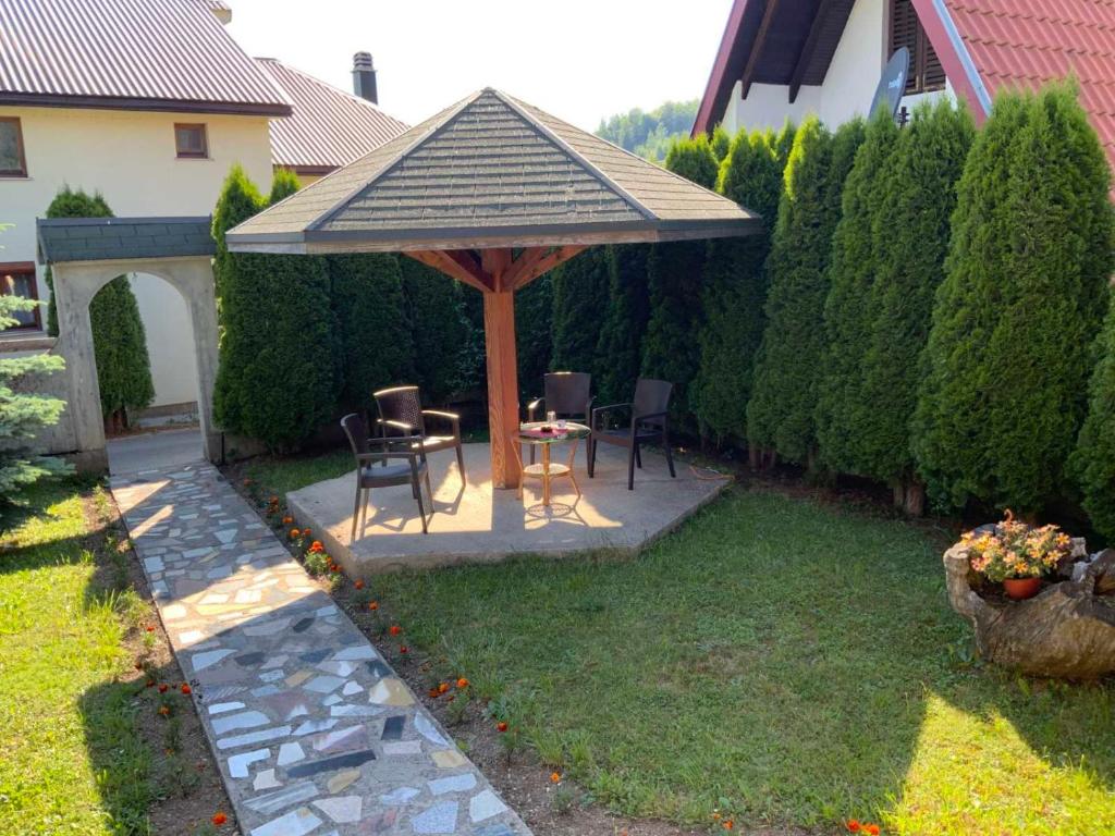 Zahrada ubytování Kolasin Guest House