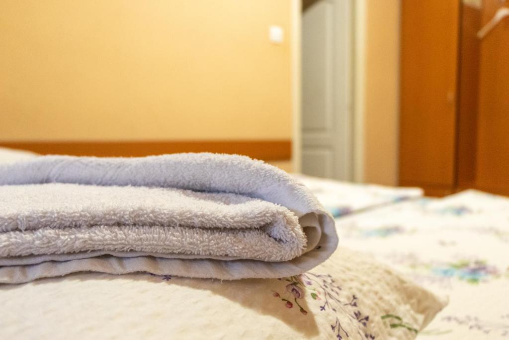 Postel nebo postele na pokoji v ubytování Hotel Tranzit