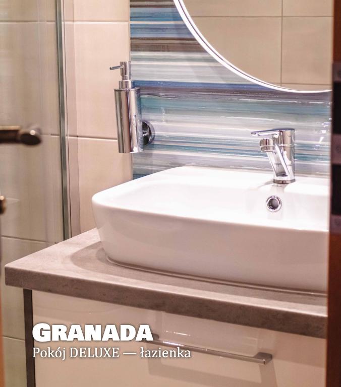 Kúpeľňa v ubytovaní Granada Pensjonat & SPA