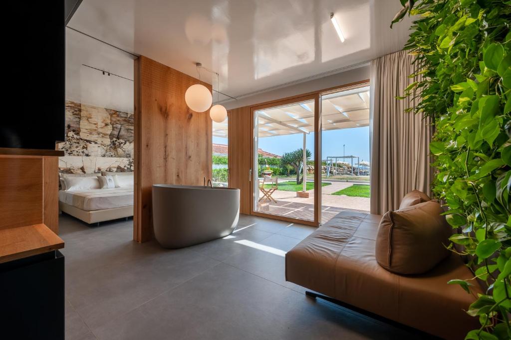 A seating area at Donnarumma Hotel