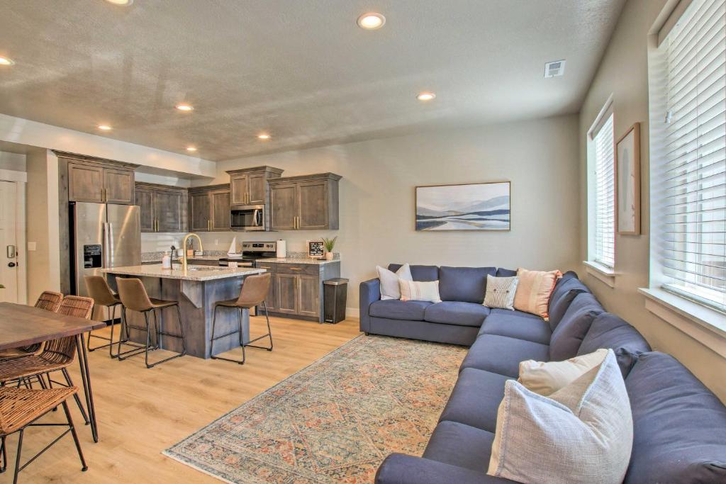 Gallery image of Beautiful Garden City Townhome Near Bear Lake in Garden City