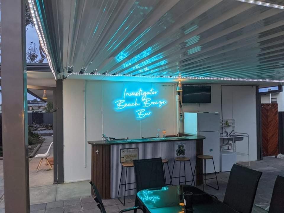 Investigator Beach Breeze Apartments U2 photo