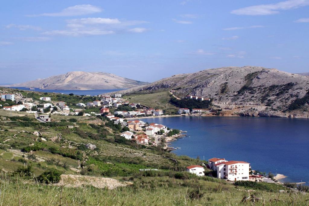 Fotografia z galérie ubytovania Apartments with a parking space Metajna, Pag - 4127 v destinácii Zubovići