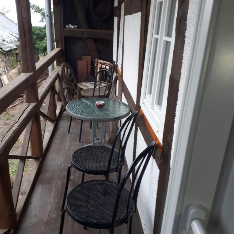 Balkón nebo terasa v ubytování Chata Chlumík