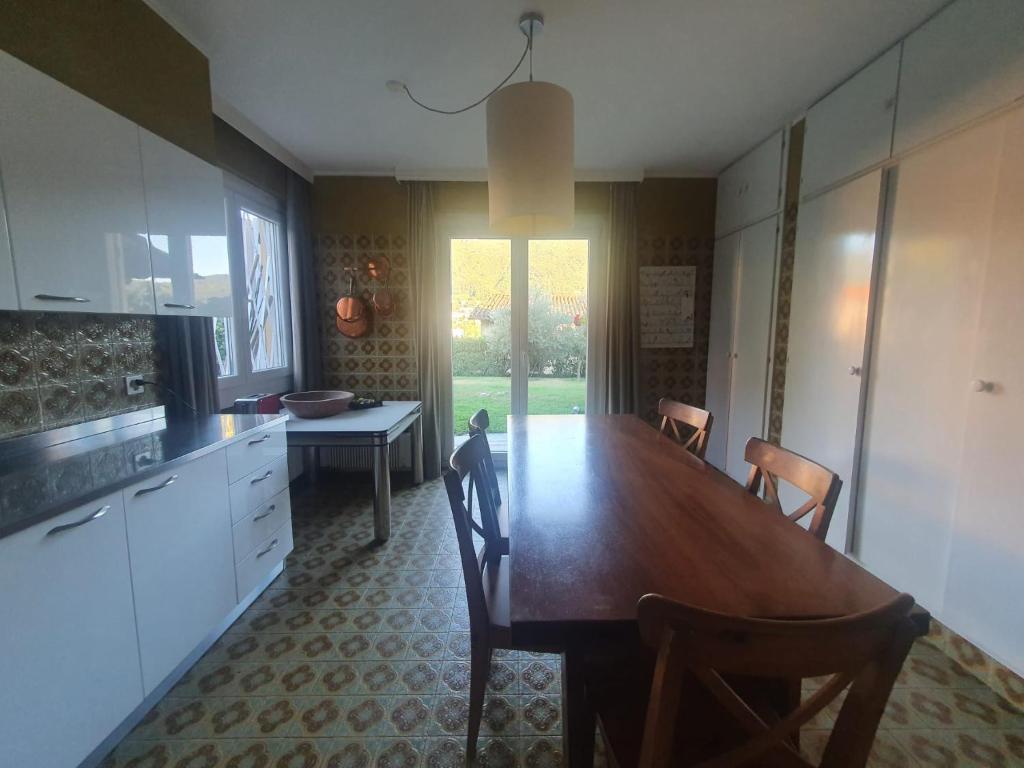 Kuchyň nebo kuchyňský kout v ubytování Golden Hill - Big rooms with Kitchen and Garden