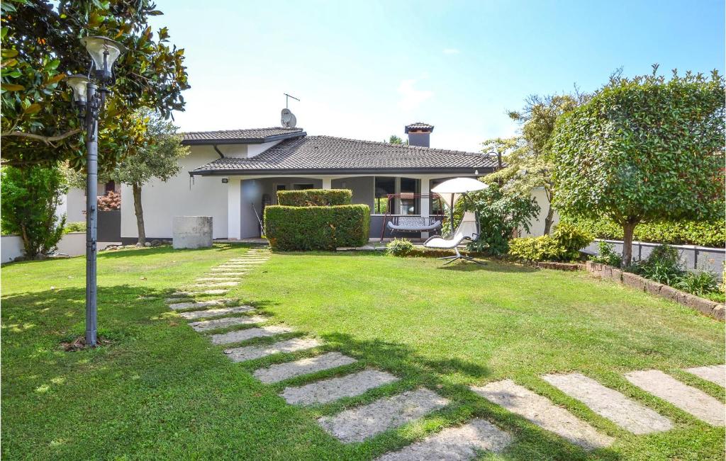 Beautiful Home In Loria - Casa De Vacaciones De Tres Habitaciones