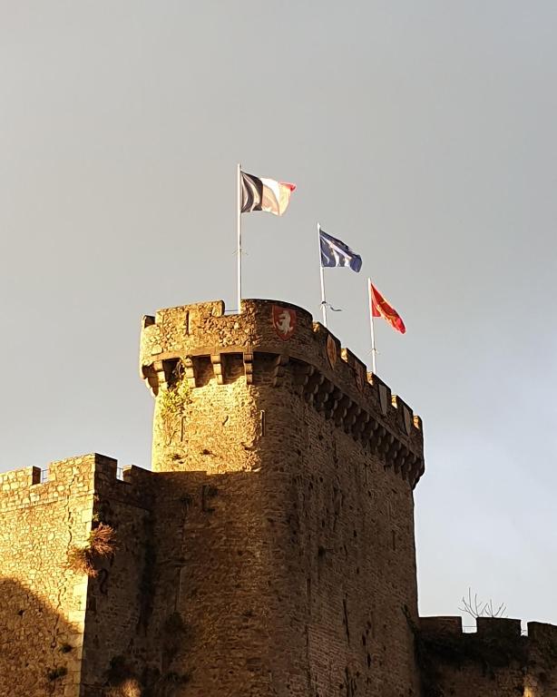 Fotografie z fotogalerie ubytování L'Abrincat'Studio, centre entre donjon et vue Mont v destinaci Avranches