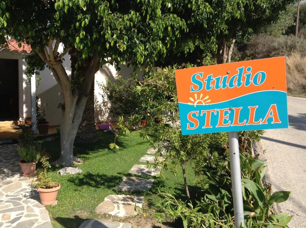 Vonkajšia záhrada v ubytovaní Studio Stella