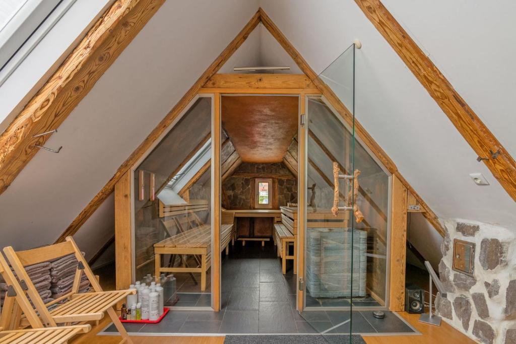 Χώρος καθιστικού στο Großes Ferienhaus mit Sauna, Grill, Garten, Kaminofen - Zum Kuckuck