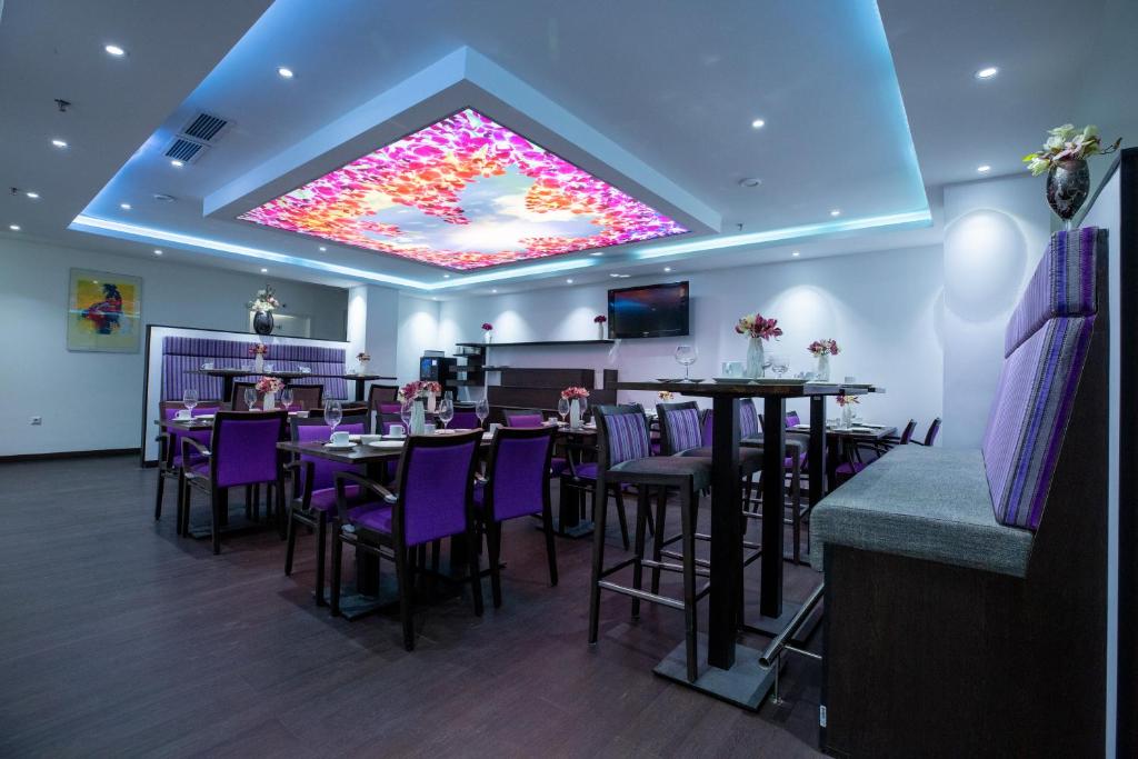 Restaurace v ubytování Hotel Cataleya