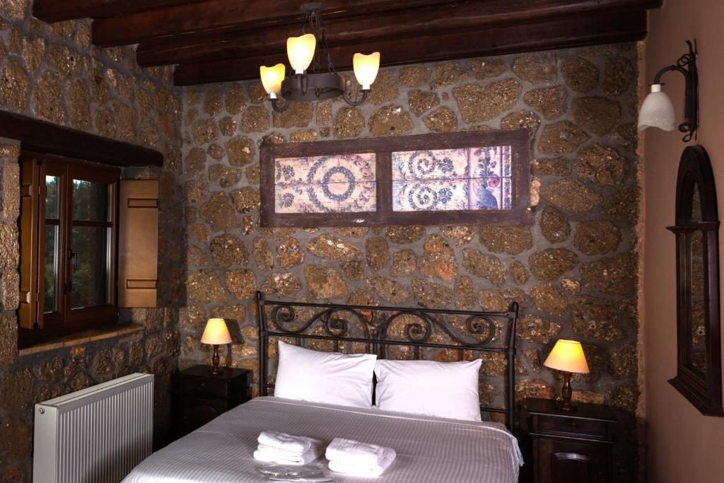 Postel nebo postele na pokoji v ubytování Pera Alonia Guest House
