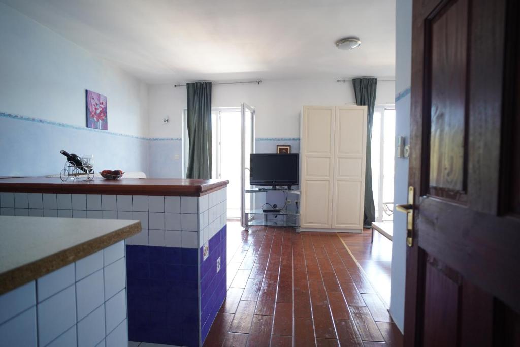 Kuchyňa alebo kuchynka v ubytovaní Sea House Mljet