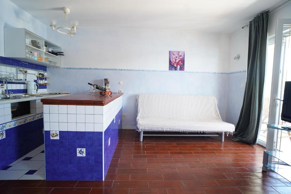 Kuchyňa alebo kuchynka v ubytovaní Sea House Mljet