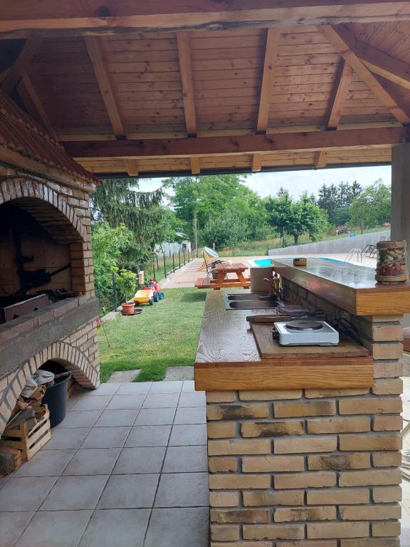 Bazen v nastanitvi oz. blizu nastanitve Vila Banda