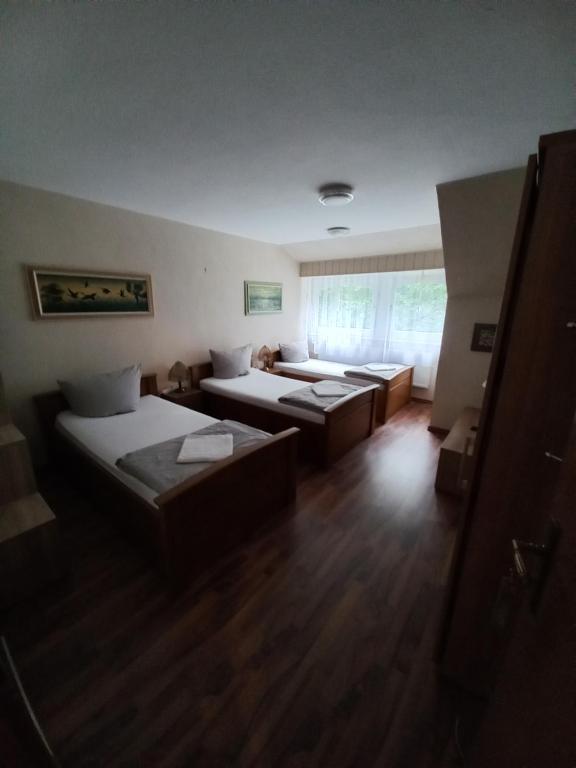 Gästehaus Hein - Budget Double Or Twin Room