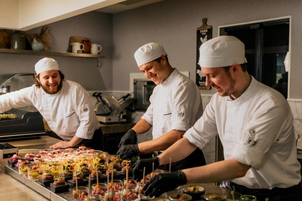 Hosté ubytování Grand Hotel Opduin