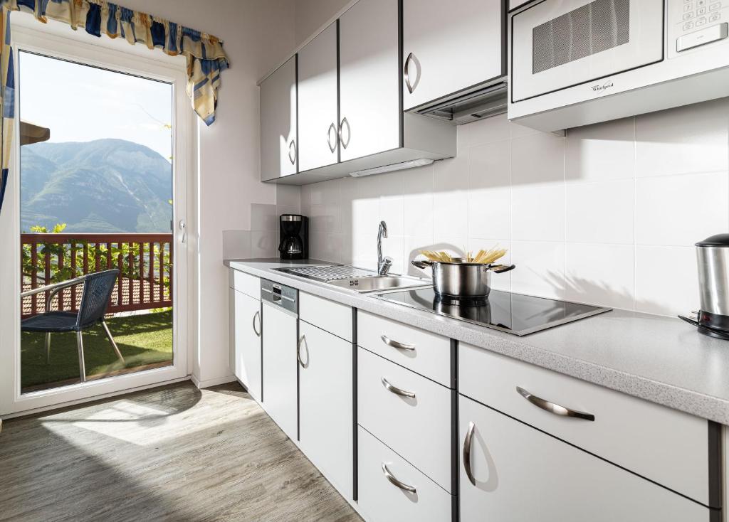 Nespecifikovaný výhled na hory nebo výhled na hory při pohledu z apartmánu