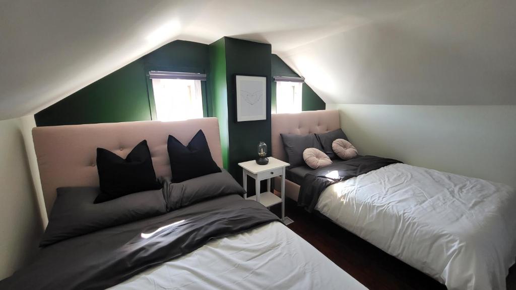 JstLikeHome - Old Ottawa Suite & Guesthouse - Resim 38