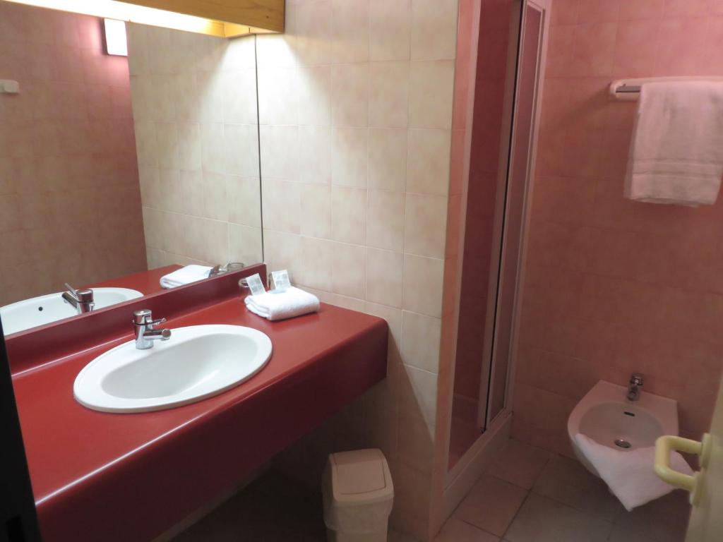 N'Atura Hôtel - Habitación Triple