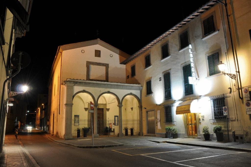Budova, kde se hotel nachází