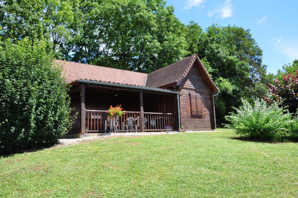 Zahrada ubytování Les Chalets de Thegra proche de Rocamadour et Padirac