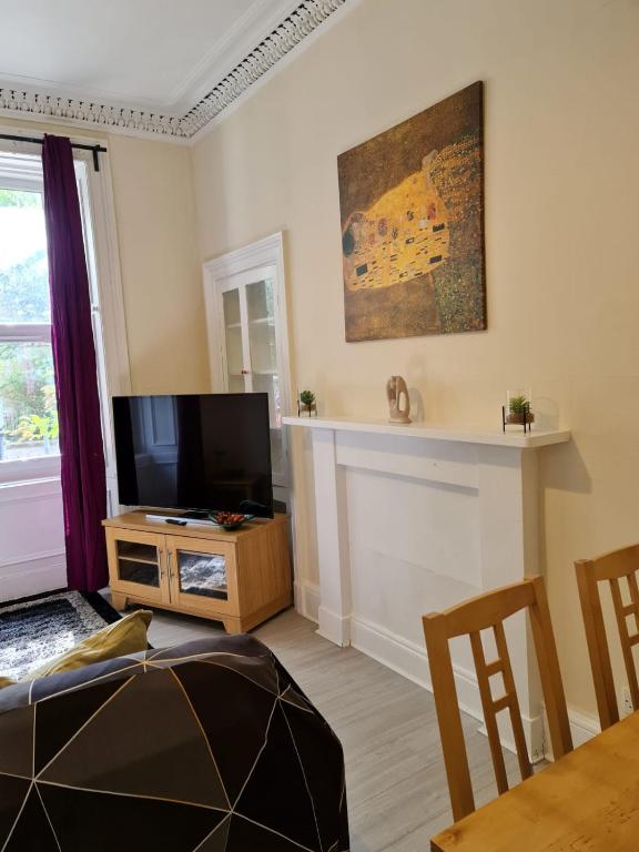 Apex Cathcart Place Apartment, Edinburgh (updated prices 2024)