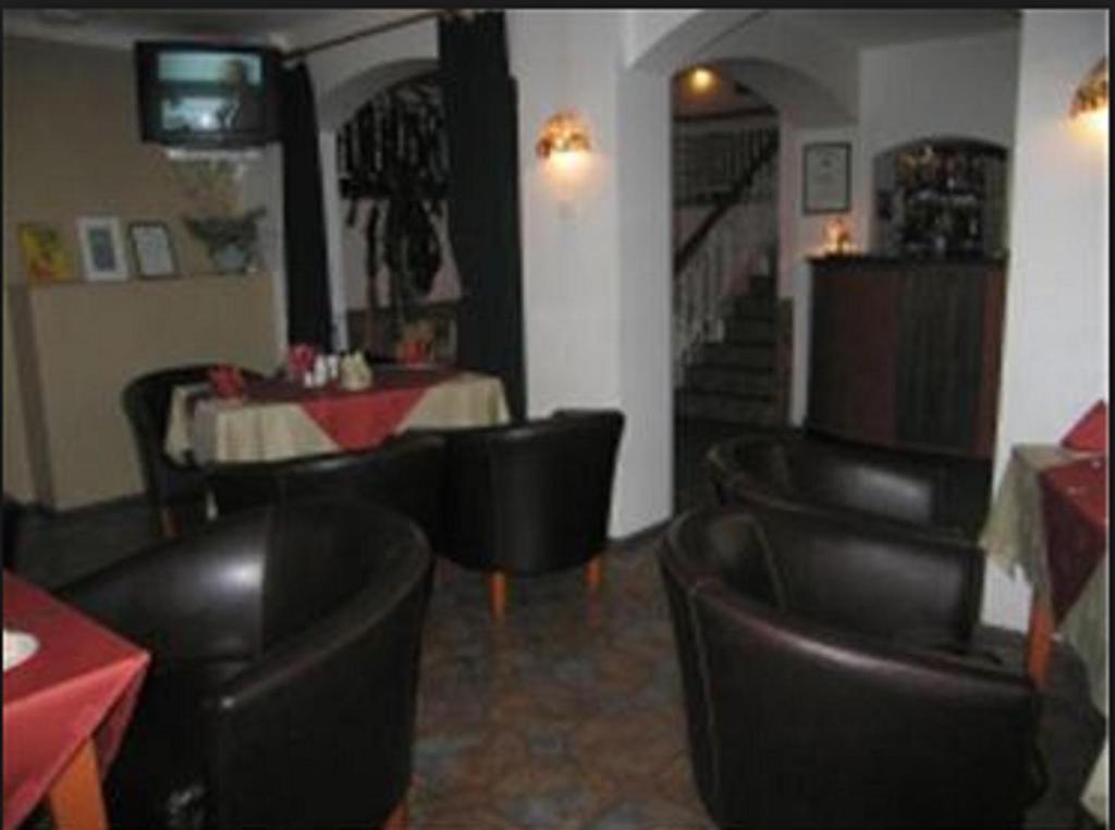 Istumisnurk majutusasutuses Hotell De Tolly