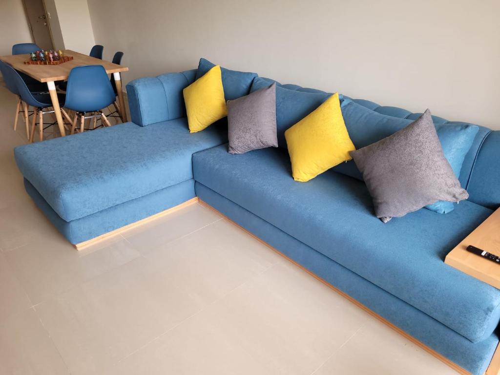 Posezení v ubytování Appartement avec piscine à saidia Climatisation et Wifi